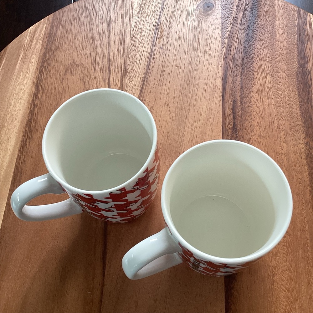 Starbucks Pair (2) of Houndstooth Mugs 2017 White Red Logo 10oz - Picture 6 of 6